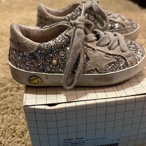 Golden goose super star/ color: silver moon size: 22